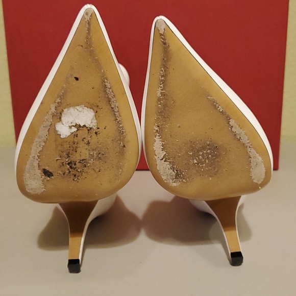 Authentic Valention logo boots. - Picture 2 of 8